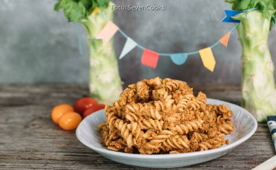 Vegetarische Bolognese Mit Brokkoli Frischkase Und Tomatenmark Zauberst Du Den Vegetarischen Klassiker Ohne Fleisch Sevencooks