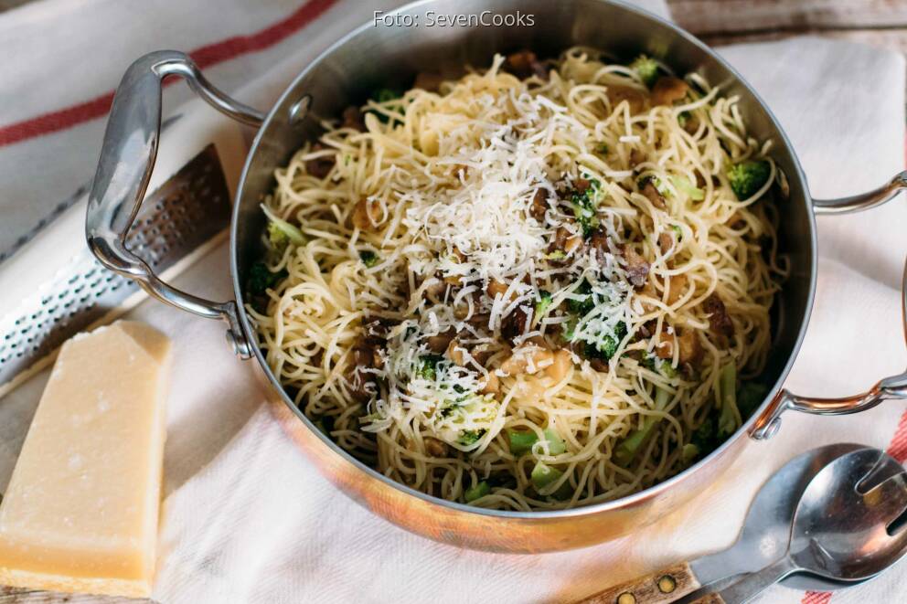 Pasta mit gebratenem Gemüse und Esskastanien von SevenCooks