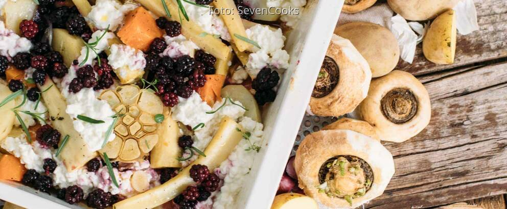 Vegetarisches Rezept: Pastinakenofengemüse mit Hüttenkäse_1