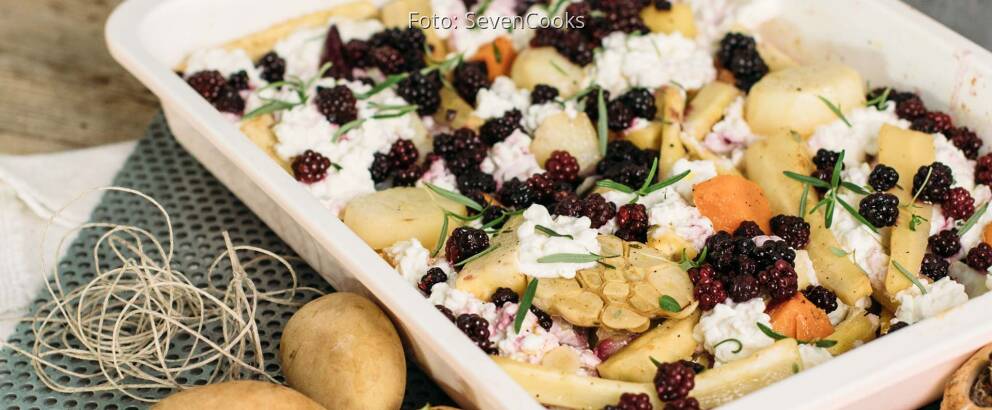 Vegetarisches Rezept: Pastinakenofengemüse mit Hüttenkäse_2