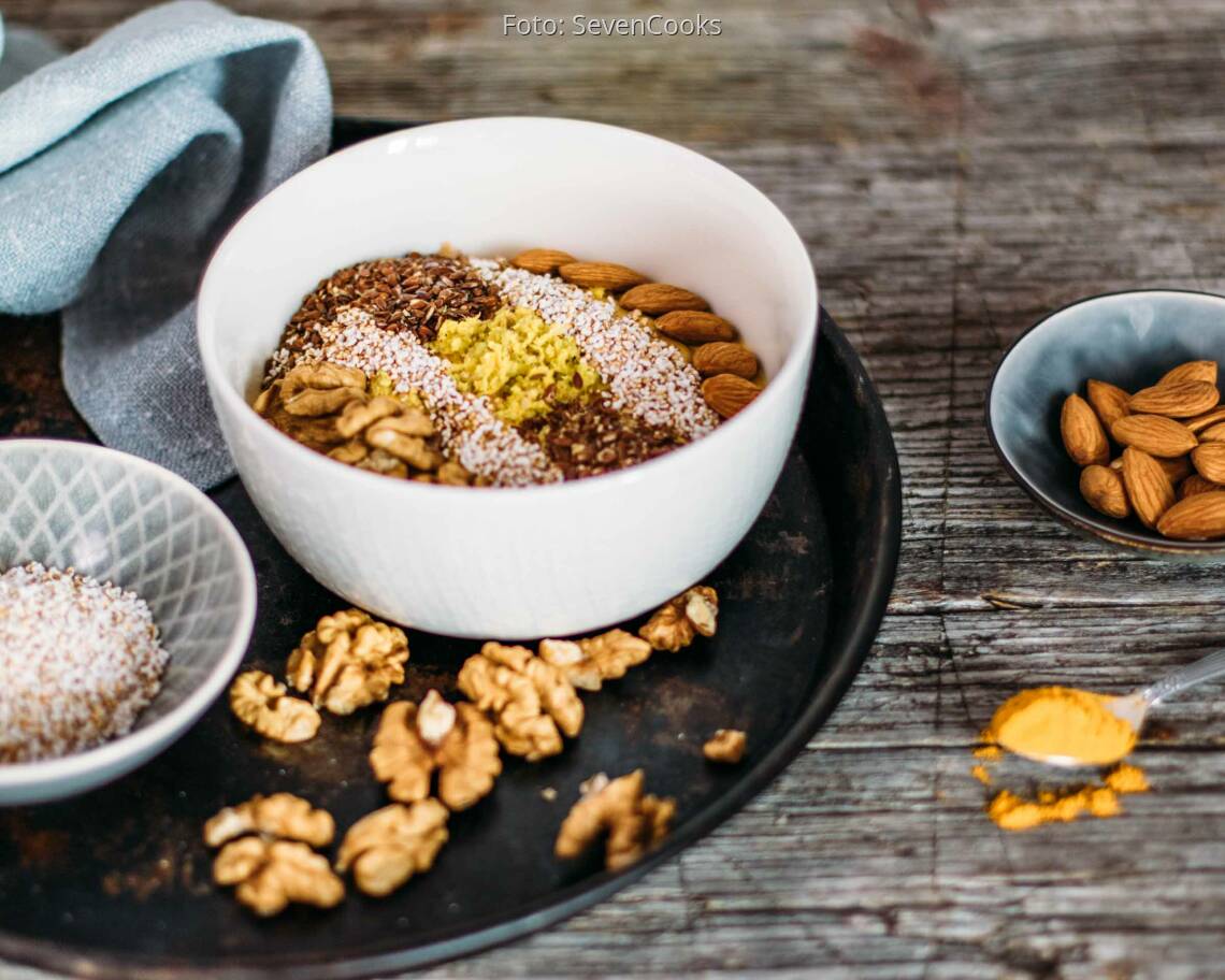 Vegetarisches Rezept: Power-Topfen mit Nüssen 2