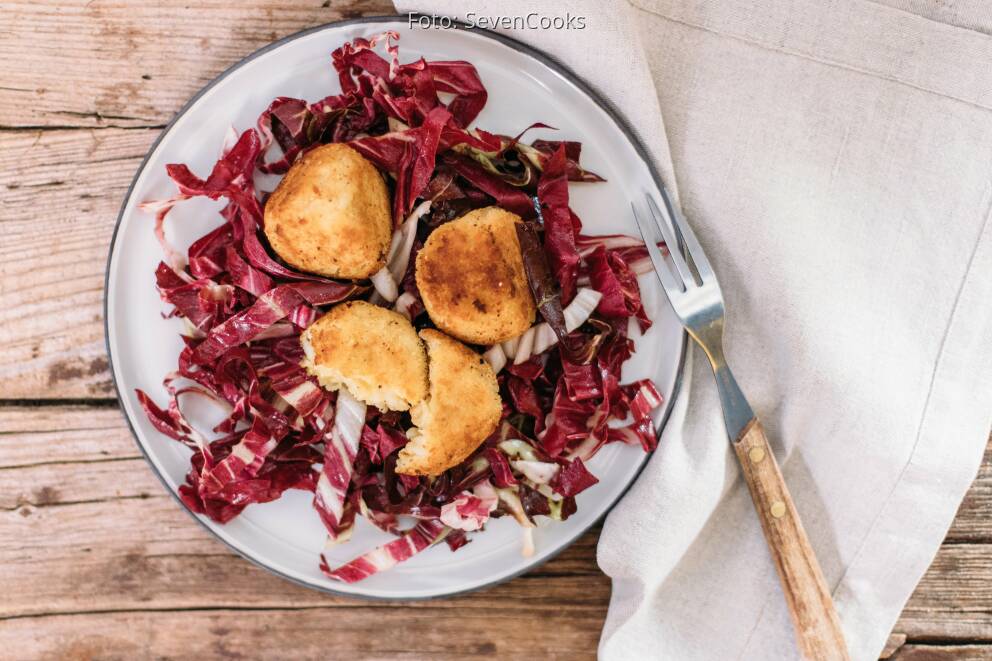 Risottoreisbällchen auf Radicchio-Bett von SevenCooks