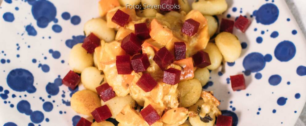 Vegetarisches Rezept: Salbei-Gnocchi mit Kürbis-Gorgonzola-Soße 2