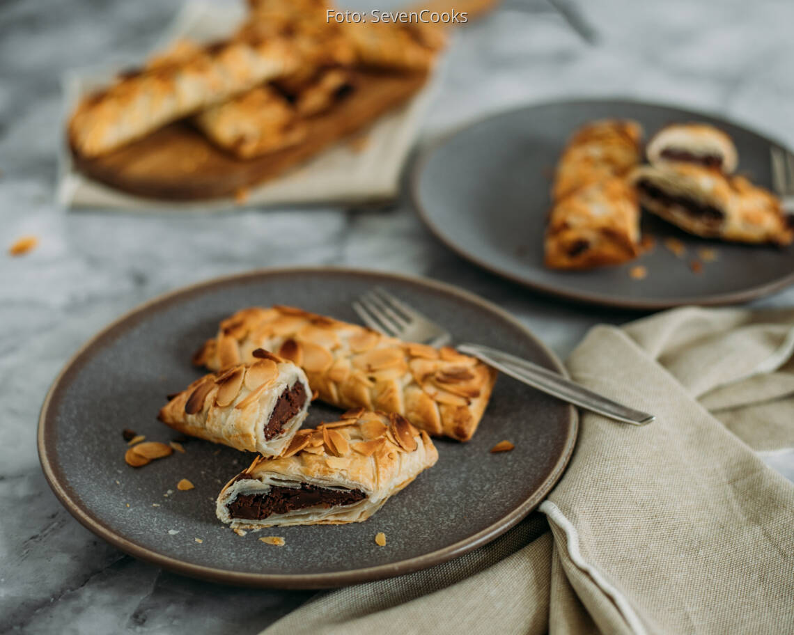 Vegetarisches Rezept: Salted Schoko-Blätterteig-Päckchen