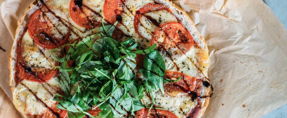 Vegetarisches Rezept: Schnelle Fladenbrotpizza Calabrese 1