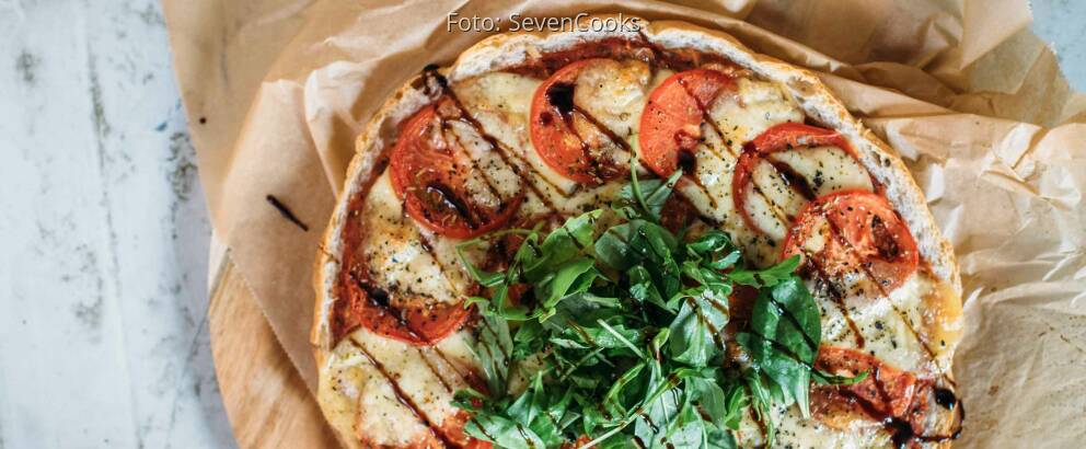 Vegetarisches Rezept: Schnelle Fladenbrotpizza Calabrese 2