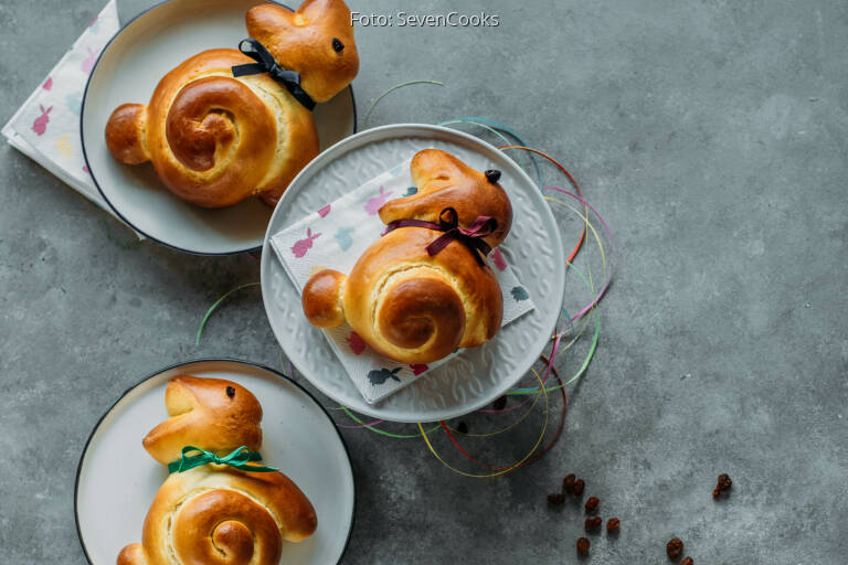 Süße Hefe-Osterhasen von SevenCooks