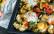 Vegetarisches Rezept: Smashed Potatos mit Spiegelei und Gemüse