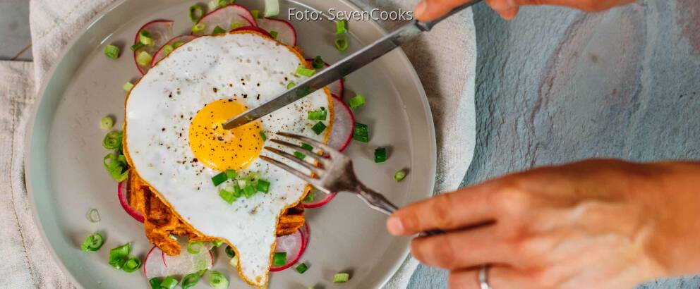 Vegetarisches Rezept: Süßkartoffel-Waffeln mit Ei_2