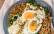 Vegetarisches Rezept: Urkorn Bowl mit Erbsen und Ei 3