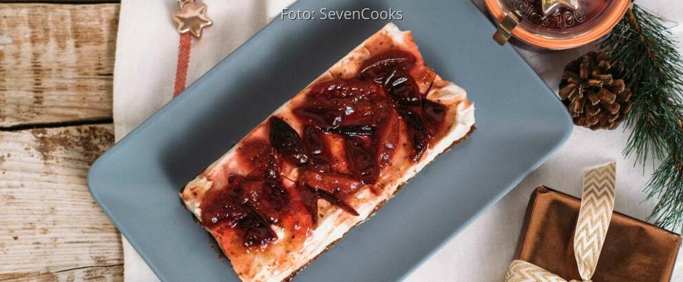 Vegetarisches Rezept: Weihnachtlicher Käsekuchen mit Zwetschgentopping 2