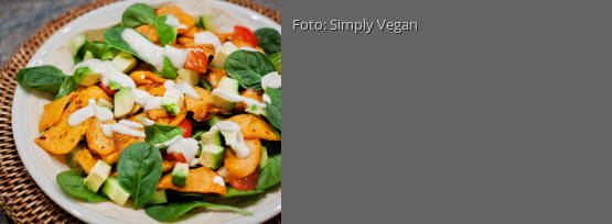 Rezeptbild für "Wraps mit würzigen Süßkartoffelchips und Joghurtsoße"