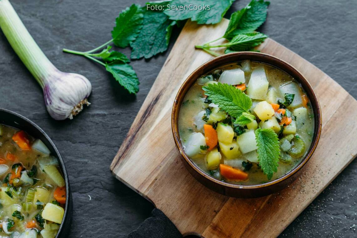 Kohlrabi-Eintopf mit frischem Knoblauch