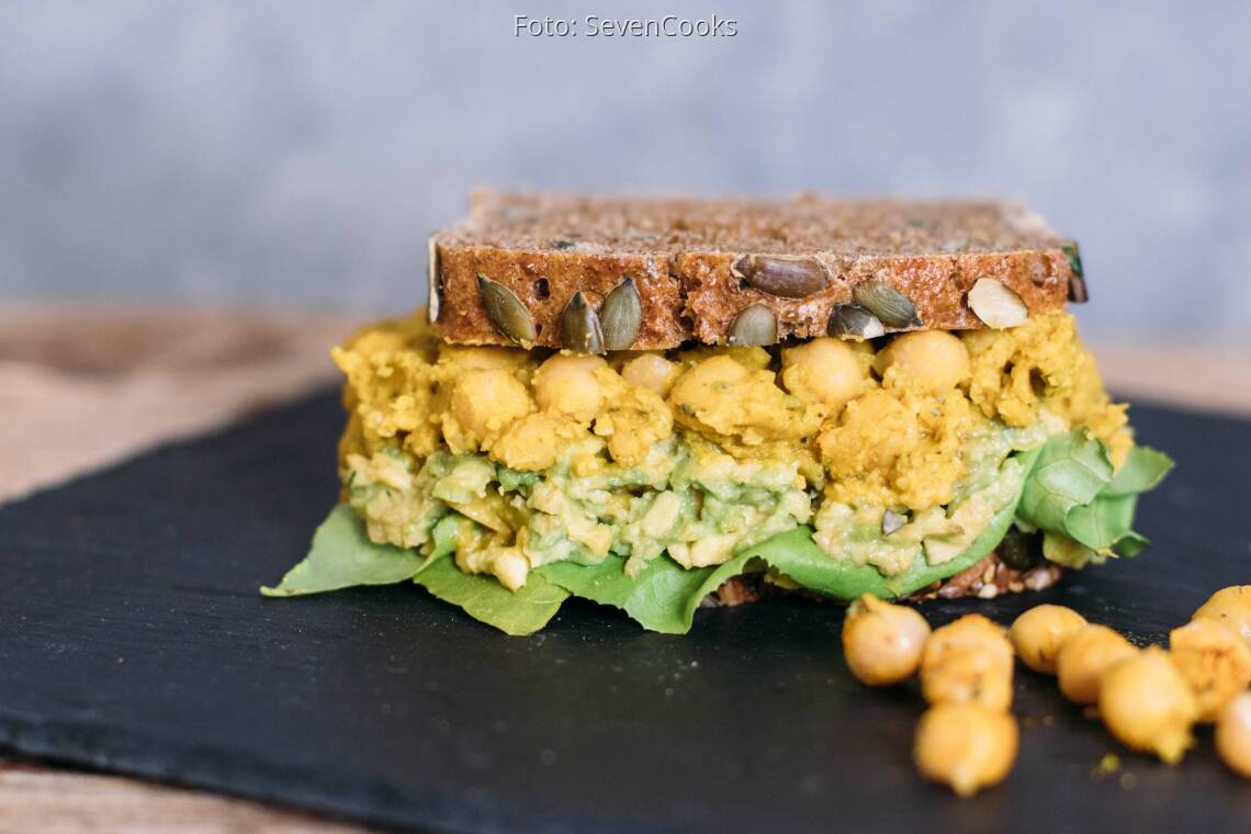 Vegane Chickpea Cream Sandwiches