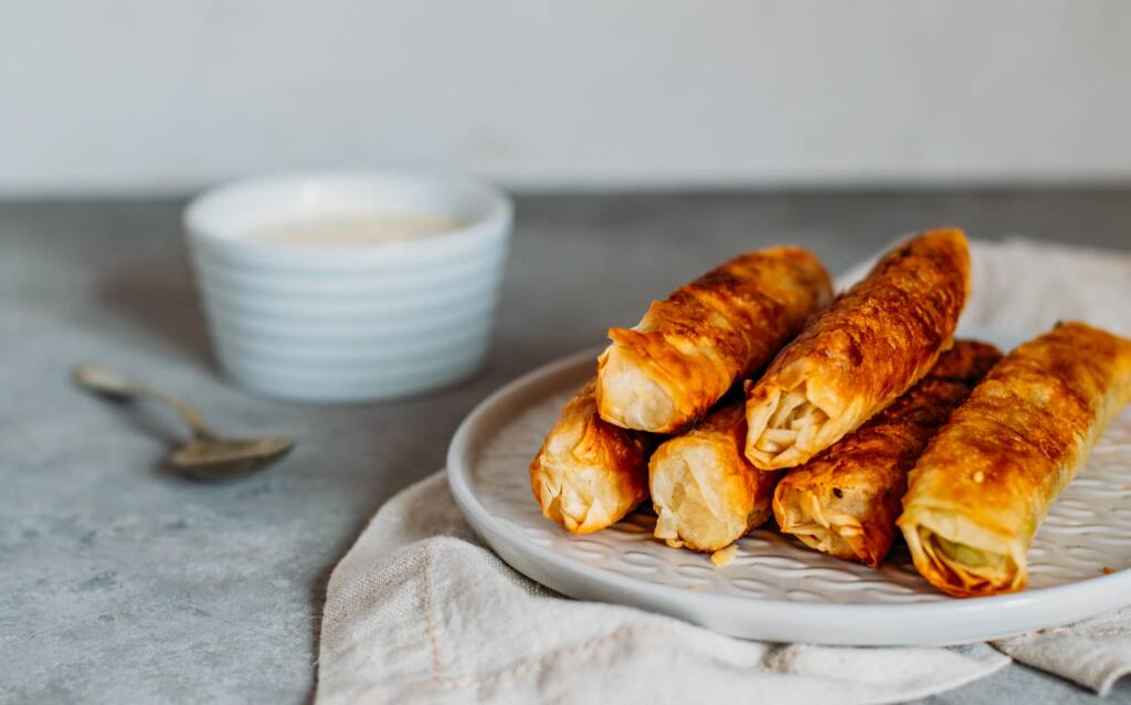 Veganes Rezept: Zigarrenbörek mit Spinat und Zwiebeln_2