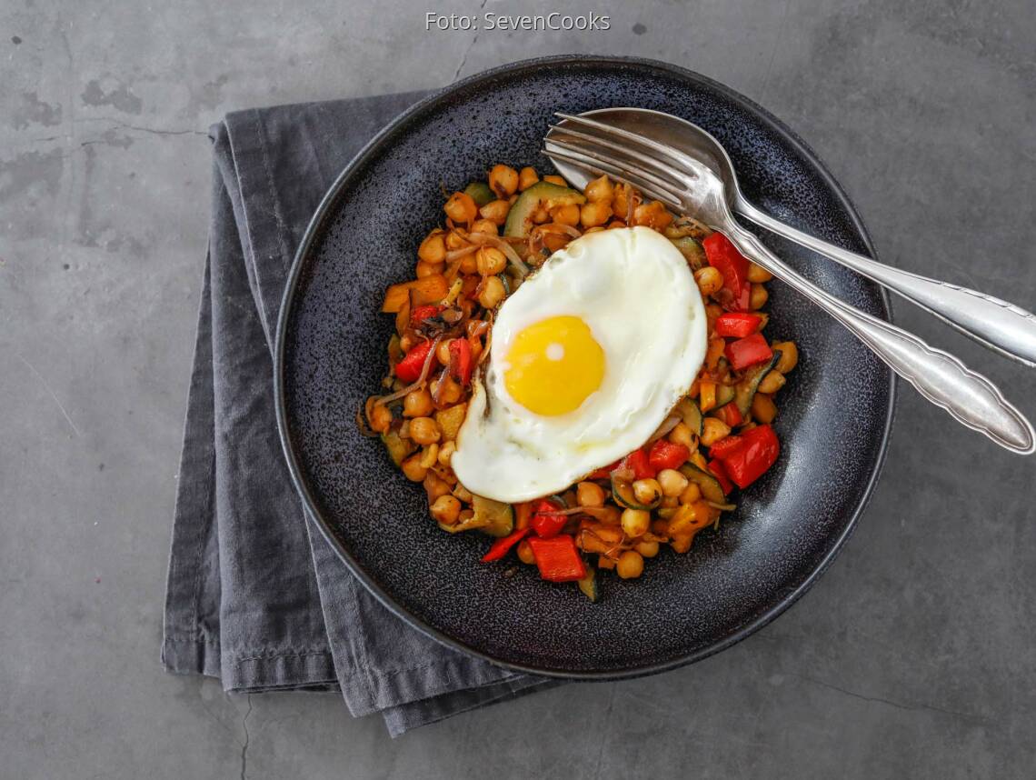 Schnelle Kichererbsen-Gemüsepfanne