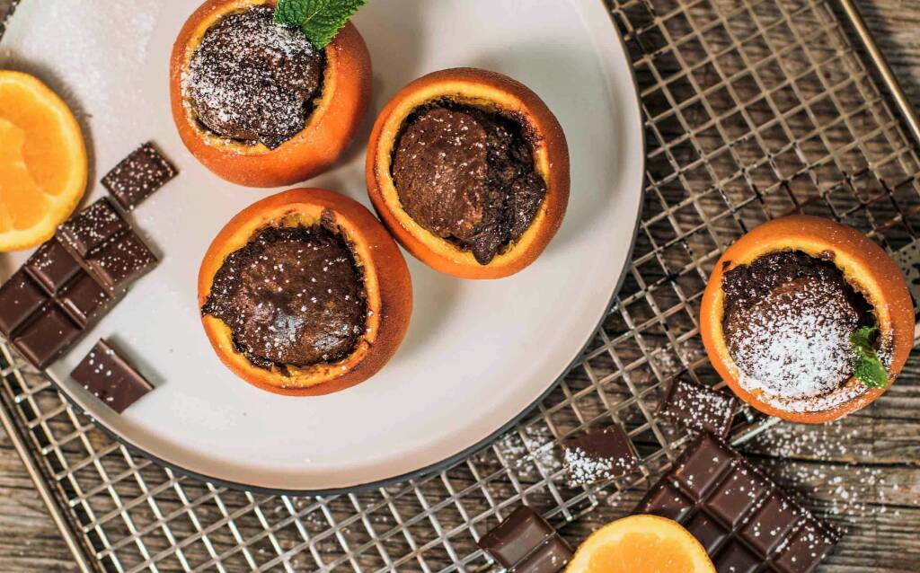 Vegetarisches Rezept: Schokokuchen in der Orangenschale_2