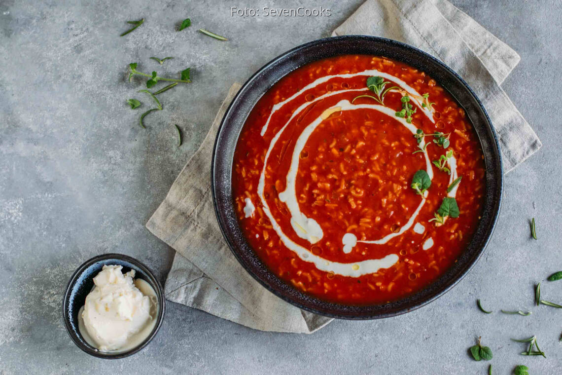 Tomatensuppe mit Reis